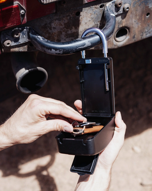 Creatures Stash Lock Large