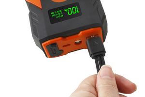 Wildtrak 1000a 12ah Hp Lithium Car And 4wd Jumpstarter (Petrol & Diesel)