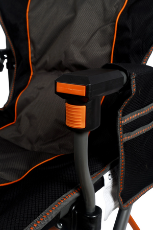 Wildtrak Cheynes Solid Arm Chair