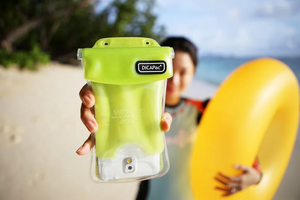 DiCAPac Floating Waterproof Phone Case
