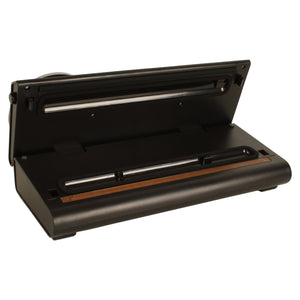 Wildtrak Deluxe Vacuum Sealer With Scale