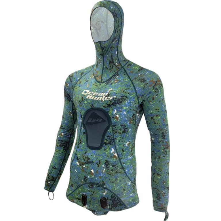 Ocean Hunter Chameleon Skin Top With Beaver Tail