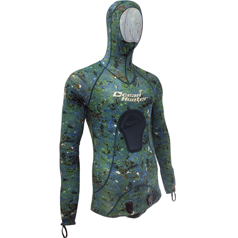 Ocean Hunter Chameleon Skin Top With Beaver Tail