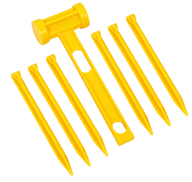 Wildtrak Plastic Peg / Mallet Set