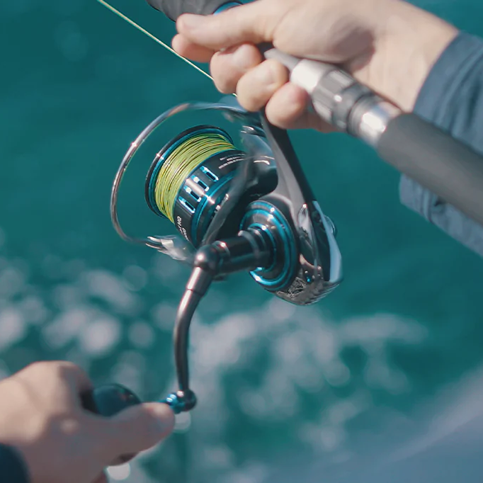 daiwa 21 saltist mq Daiwa 21 Saltist MQ Spin Reel